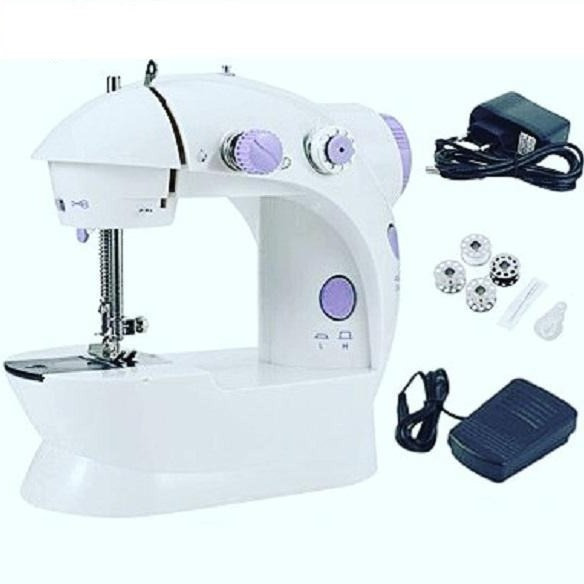 خرید چرخ خیاطی کوچک SM202A سبک و جمع و جور